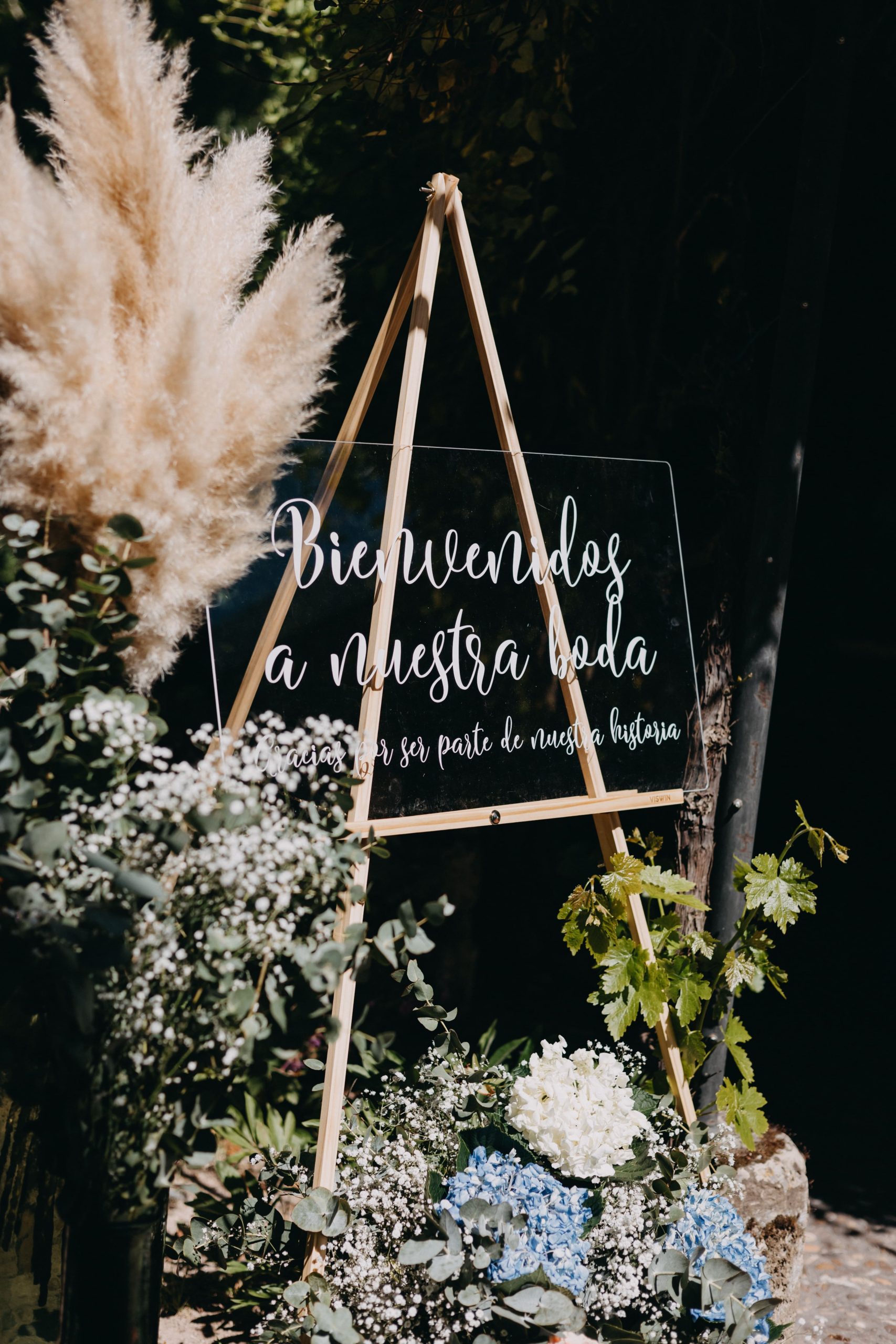 A&E-cartel de bienvenida